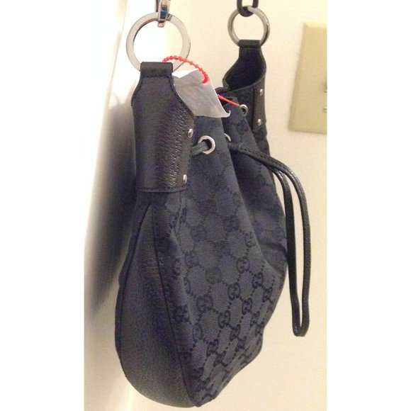 Auth New Never Used Gucci black GG LOGO canvas silver HW shoulder bucket bag - Picture 3 of 15